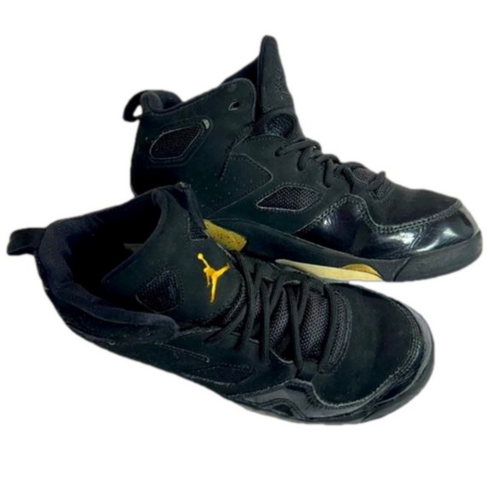 Jordan Nike Basketball Black High Top Sneakers Running Shoes Big Boy Youth 4Y.